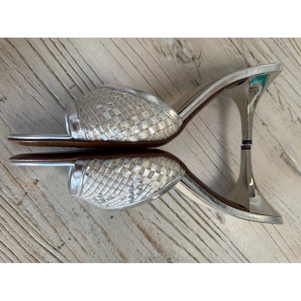 Women’s Fendi Metallic silver Kitten heels Size 37.5 - Picture 11 of 17